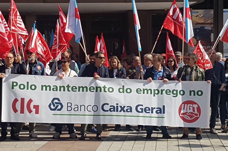 FeSMC Galicia rechaza la opacidad en la venta del Banco Caixa Geral